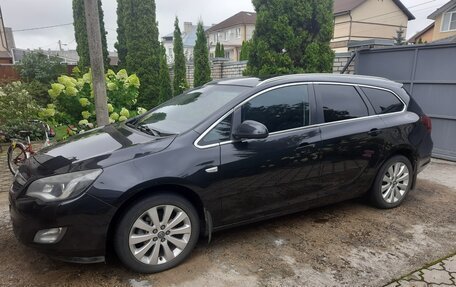 Opel Astra J, 2012 год, 870 000 рублей, 3 фотография