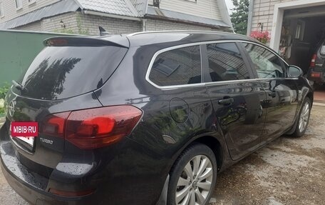 Opel Astra J, 2012 год, 870 000 рублей, 5 фотография