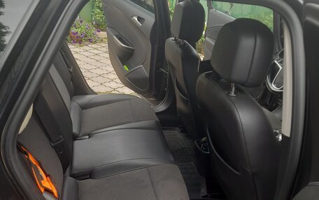 Opel Astra J, 2012 год, 870 000 рублей, 10 фотография