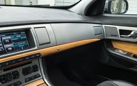 Jaguar XF I рестайлинг, 2013 год, 1 100 000 рублей, 7 фотография