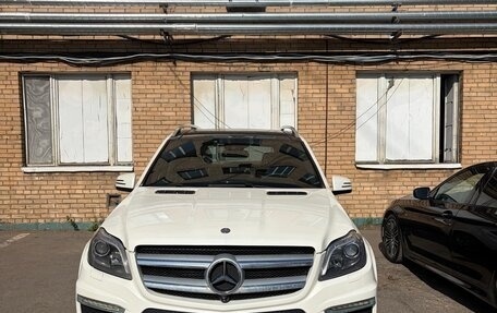 Mercedes-Benz GL-Класс, 2015 год, 3 000 000 рублей, 2 фотография
