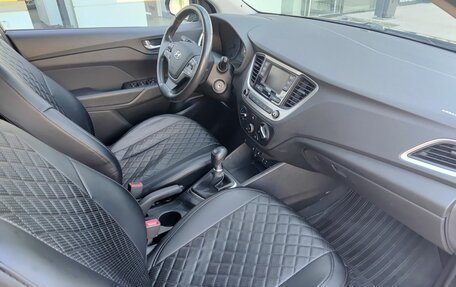 Hyundai Solaris II рестайлинг, 2017 год, 1 185 000 рублей, 13 фотография