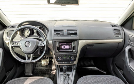Skoda Yeti I рестайлинг, 2015 год, 1 390 000 рублей, 14 фотография