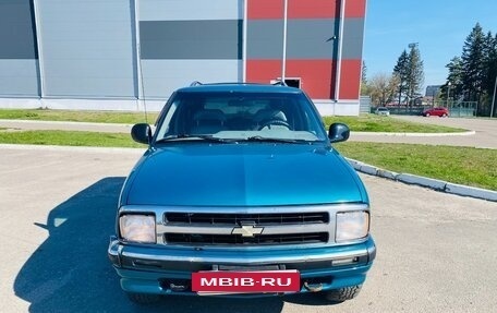 Chevrolet Blazer II рестайлинг, 1995 год, 380 000 рублей, 2 фотография