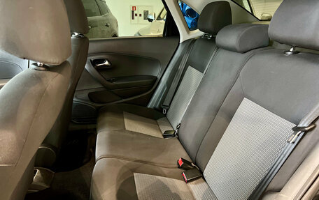 Volkswagen Polo VI (EU Market), 2013 год, 750 000 рублей, 10 фотография