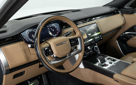 Land Rover Range Rover IV рестайлинг, 2022 год, 14 990 000 рублей, 9 фотография