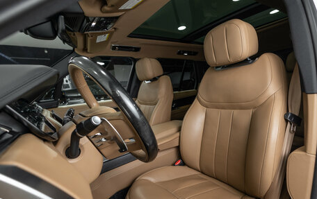 Land Rover Range Rover IV рестайлинг, 2022 год, 14 990 000 рублей, 10 фотография