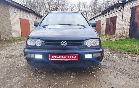 Volkswagen Golf III, 1997 год, 125 000 рублей, 1 фотография