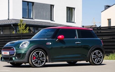 MINI Hatch, 2017 год, 2 400 000 рублей, 8 фотография