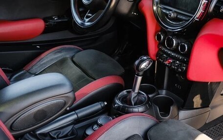 MINI Hatch, 2017 год, 2 400 000 рублей, 19 фотография