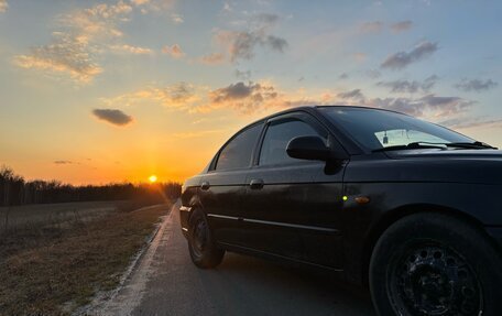 KIA Spectra II (LD), 2004 год, 240 000 рублей, 3 фотография