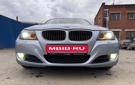 BMW 3 серия, 2011 год, 1 600 000 рублей, 3 фотография