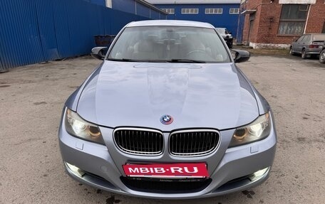 BMW 3 серия, 2011 год, 1 600 000 рублей, 2 фотография