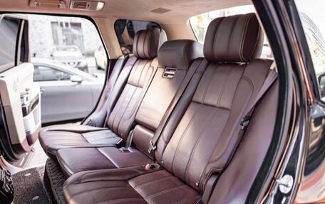 Land Rover Range Rover IV рестайлинг, 2014 год, 3 300 000 рублей, 15 фотография