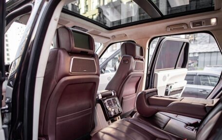 Land Rover Range Rover IV рестайлинг, 2014 год, 3 300 000 рублей, 16 фотография