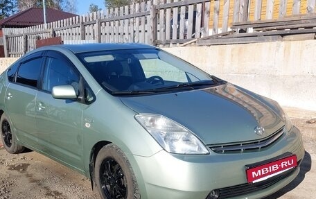 Toyota Prius, 2009 год, 880 000 рублей, 2 фотография