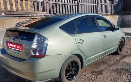 Toyota Prius, 2009 год, 880 000 рублей, 3 фотография