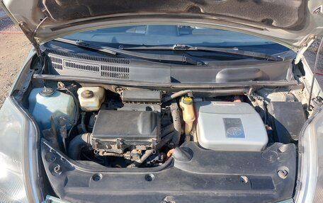Toyota Prius, 2009 год, 880 000 рублей, 9 фотография
