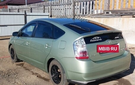 Toyota Prius, 2009 год, 880 000 рублей, 4 фотография