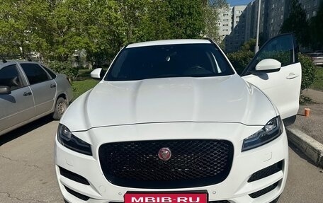 Jaguar F-Pace, 2020 год, 3 100 000 рублей, 12 фотография