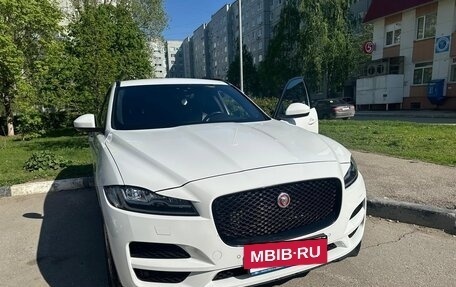 Jaguar F-Pace, 2020 год, 3 100 000 рублей, 11 фотография
