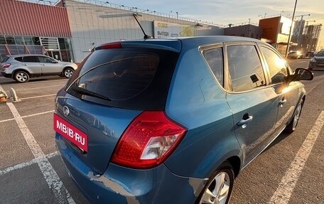 KIA cee'd I рестайлинг, 2010 год, 550 000 рублей, 2 фотография