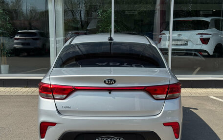 KIA Rio IV, 2017 год, 1 390 000 рублей, 6 фотография
