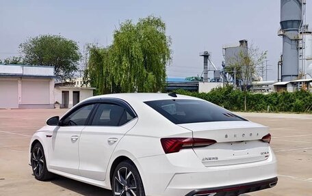 Skoda Octavia IV, 2022 год, 1 740 021 рублей, 4 фотография