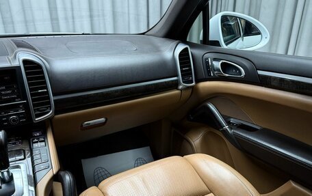 Porsche Cayenne III, 2014 год, 3 199 000 рублей, 15 фотография