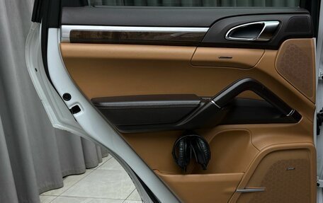 Porsche Cayenne III, 2014 год, 3 199 000 рублей, 36 фотография