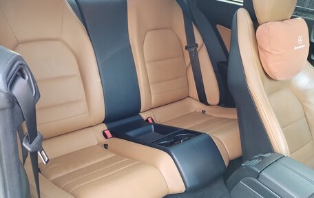 Mercedes-Benz E-Класс, 2012 год, 1 550 000 рублей, 8 фотография