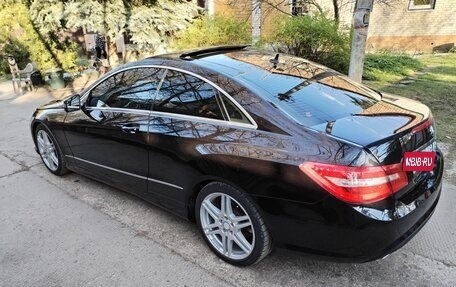 Mercedes-Benz E-Класс, 2012 год, 1 550 000 рублей, 4 фотография