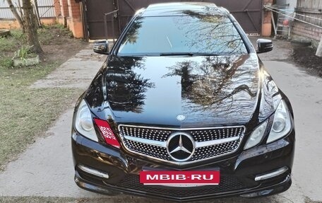 Mercedes-Benz E-Класс, 2012 год, 1 550 000 рублей, 6 фотография