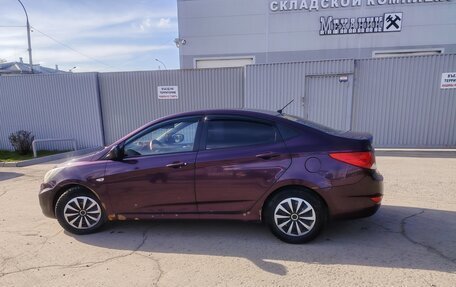 Hyundai Solaris II рестайлинг, 2011 год, 700 000 рублей, 2 фотография