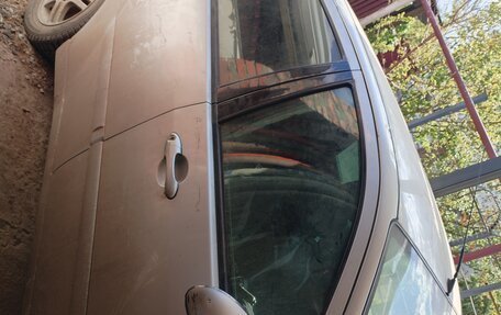 Ford Focus IV, 2004 год, 180 000 рублей, 3 фотография
