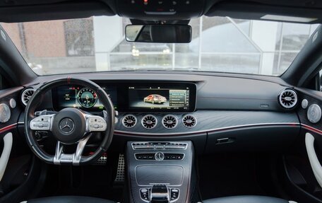 Mercedes-Benz E-Класс AMG, 2019 год, 4 000 000 рублей, 14 фотография