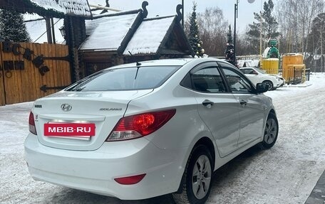 Hyundai Solaris II рестайлинг, 2013 год, 820 000 рублей, 23 фотография