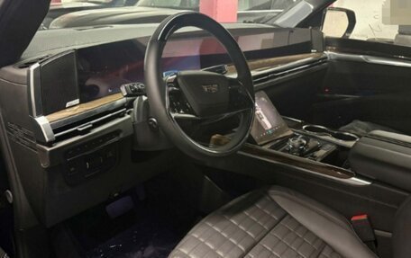 Cadillac Escalade V, 2026 год, 23 700 000 рублей, 4 фотография
