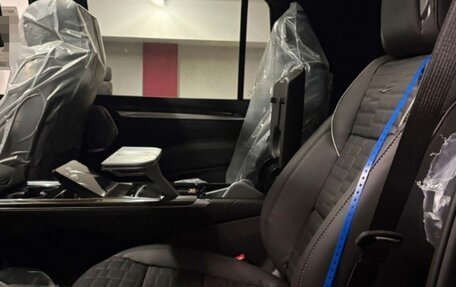 Cadillac Escalade V, 2026 год, 23 700 000 рублей, 6 фотография