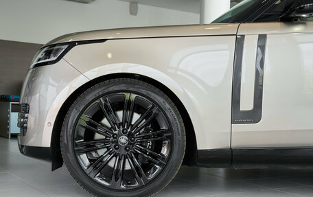 Land Rover Range Rover IV рестайлинг, 2025 год, 25 000 000 рублей, 30 фотография