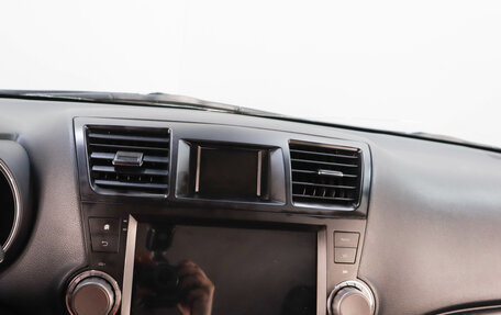 Toyota Highlander III, 2013 год, 1 949 000 рублей, 12 фотография