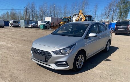 Hyundai Solaris II рестайлинг, 2017 год, 1 310 000 рублей, 2 фотография