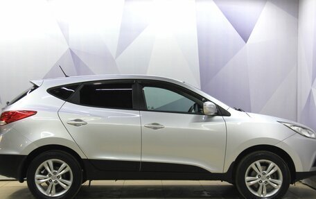 Hyundai ix35 I рестайлинг, 2012 год, 985 300 рублей, 12 фотография