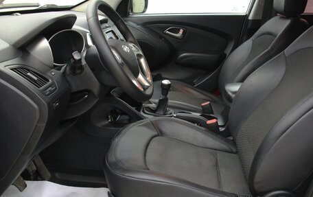 Hyundai ix35 I рестайлинг, 2012 год, 985 300 рублей, 17 фотография