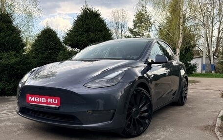 Tesla Model Y I, 2022 год, 5 100 000 рублей, 3 фотография