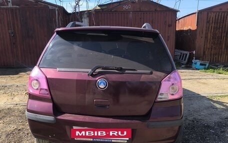 Geely MK Cross I, 2012 год, 250 000 рублей, 2 фотография