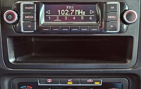 Volkswagen Jetta VI, 2012 год, 1 097 000 рублей, 13 фотография