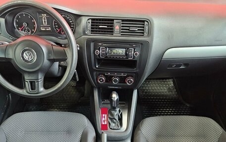 Volkswagen Jetta VI, 2012 год, 1 097 000 рублей, 9 фотография