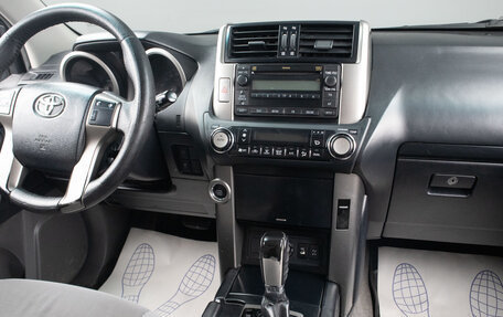 Toyota Land Cruiser Prado 150 рестайлинг 2, 2012 год, 2 899 000 рублей, 9 фотография