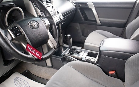 Toyota Land Cruiser Prado 150 рестайлинг 2, 2012 год, 2 899 000 рублей, 16 фотография